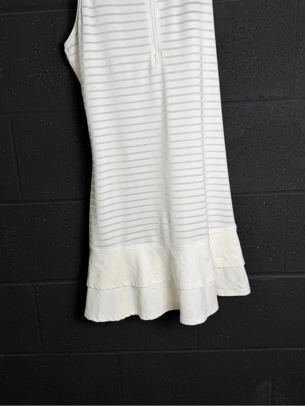 Lija White Zip-Front Sleeveless Tennis Dress -medium - Picture 13 of 16